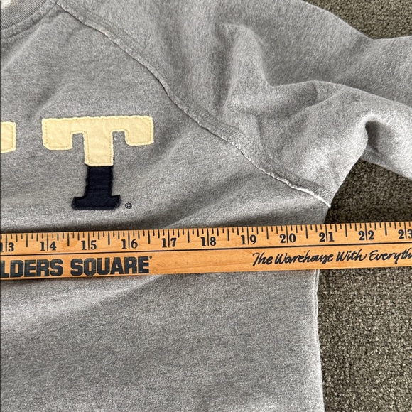 Sweatshirt Crewneck PITT Medium Sweater Univeristy of Pittsburgh Acedemia - Picture 9 of 10